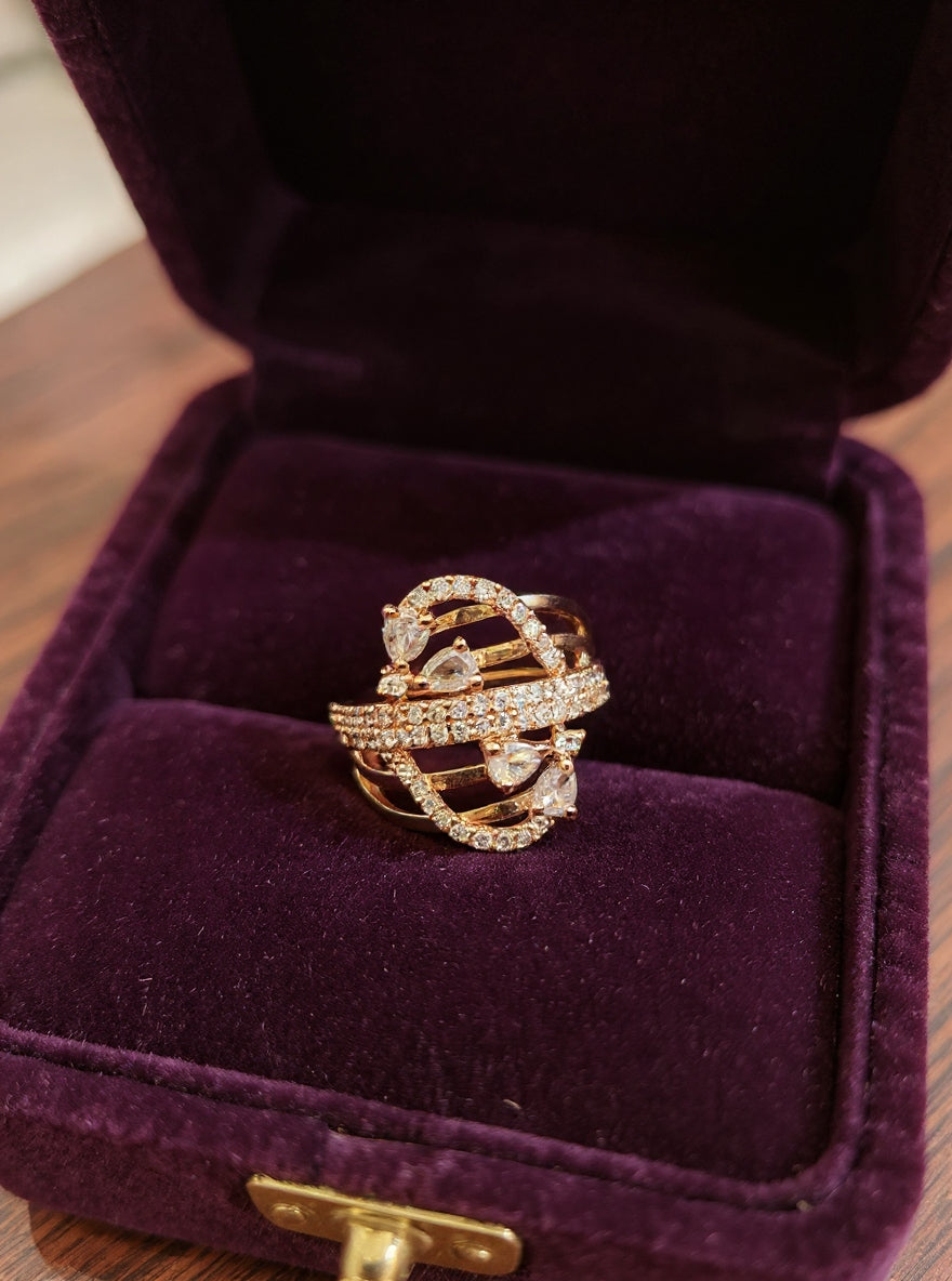 Avisha ring (golden)