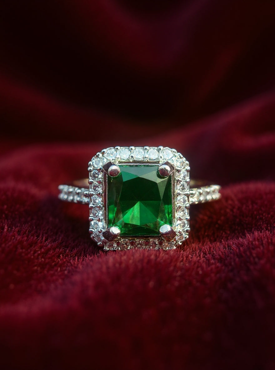 Saloni Ring(Silver Green Stone)