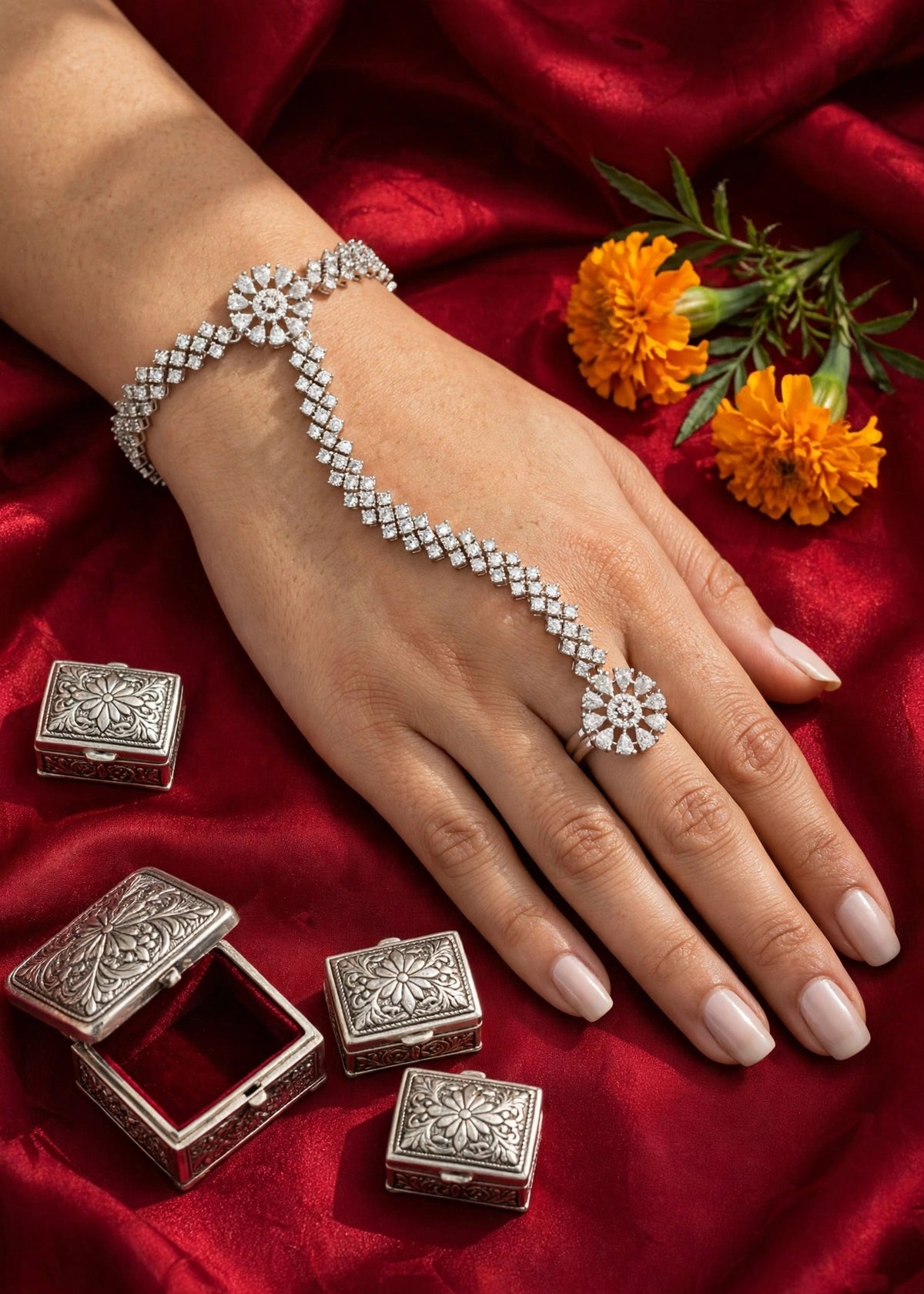 Mannat Hand Bracelet