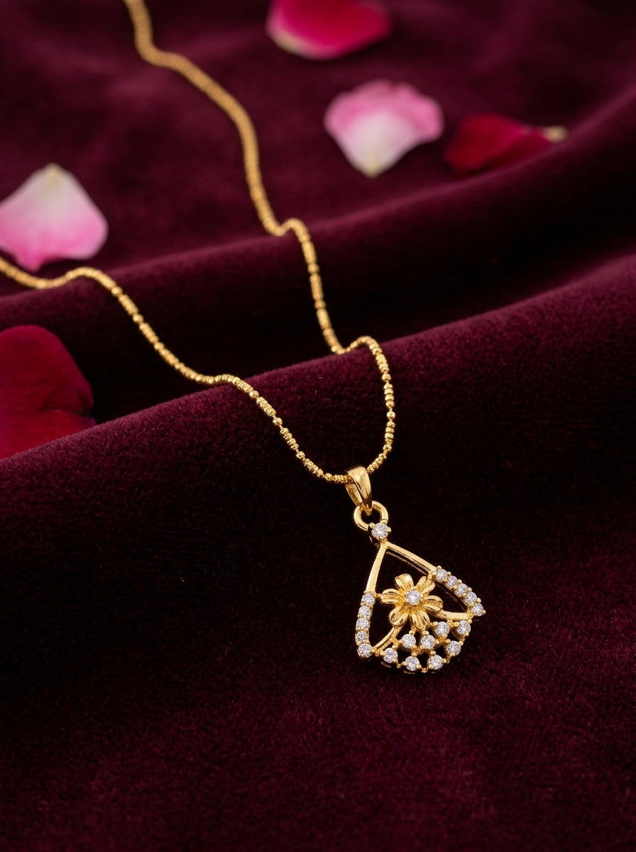 Arika Chain Pendant