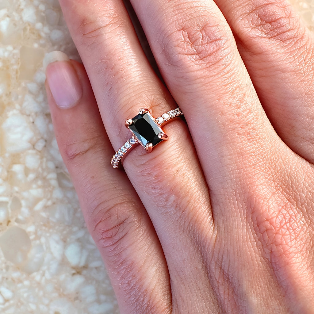Preeti Ring (Golden Black Stone)