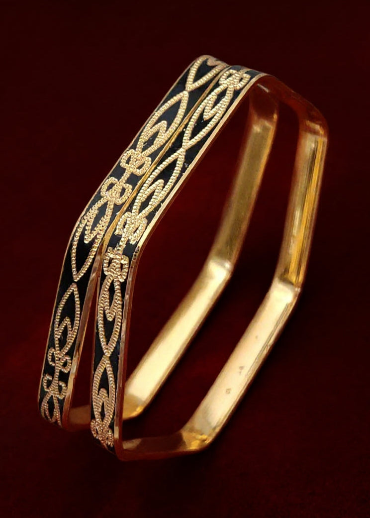 Vani Bangle (Set of 2)