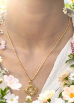 Saavi Chain Pendant