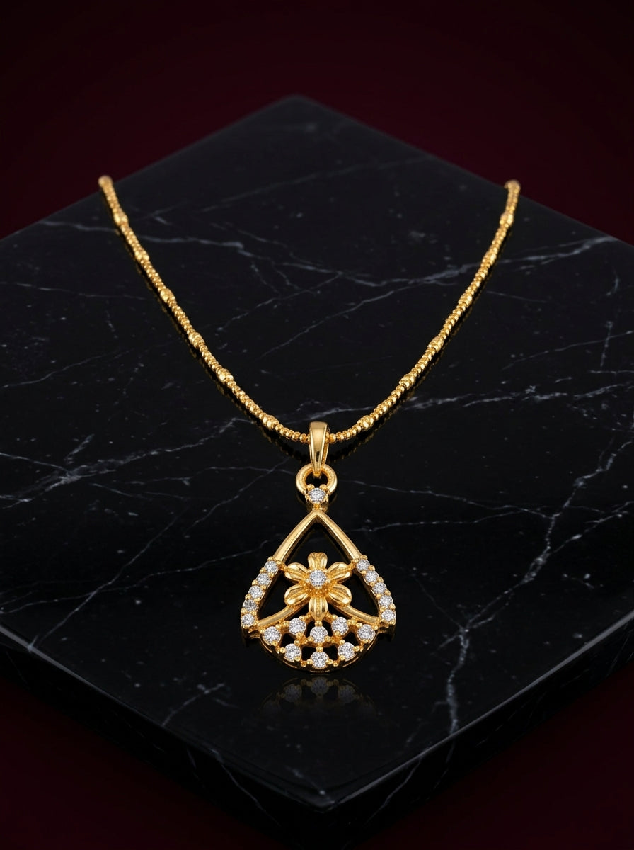 Arika Chain Pendant