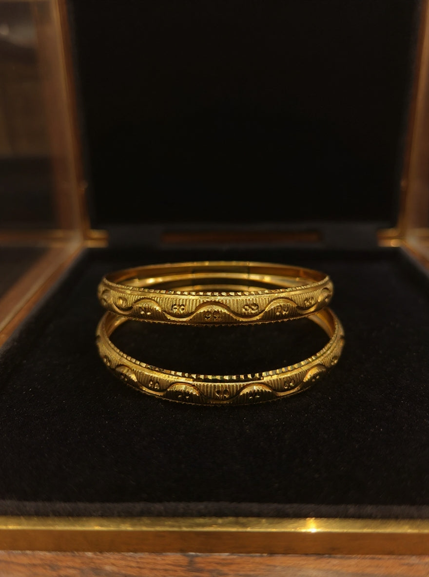 Tiya Bangle(Set of 2)