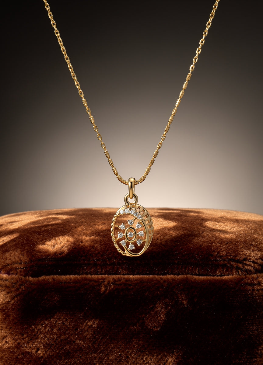 Arti Chain Pendant