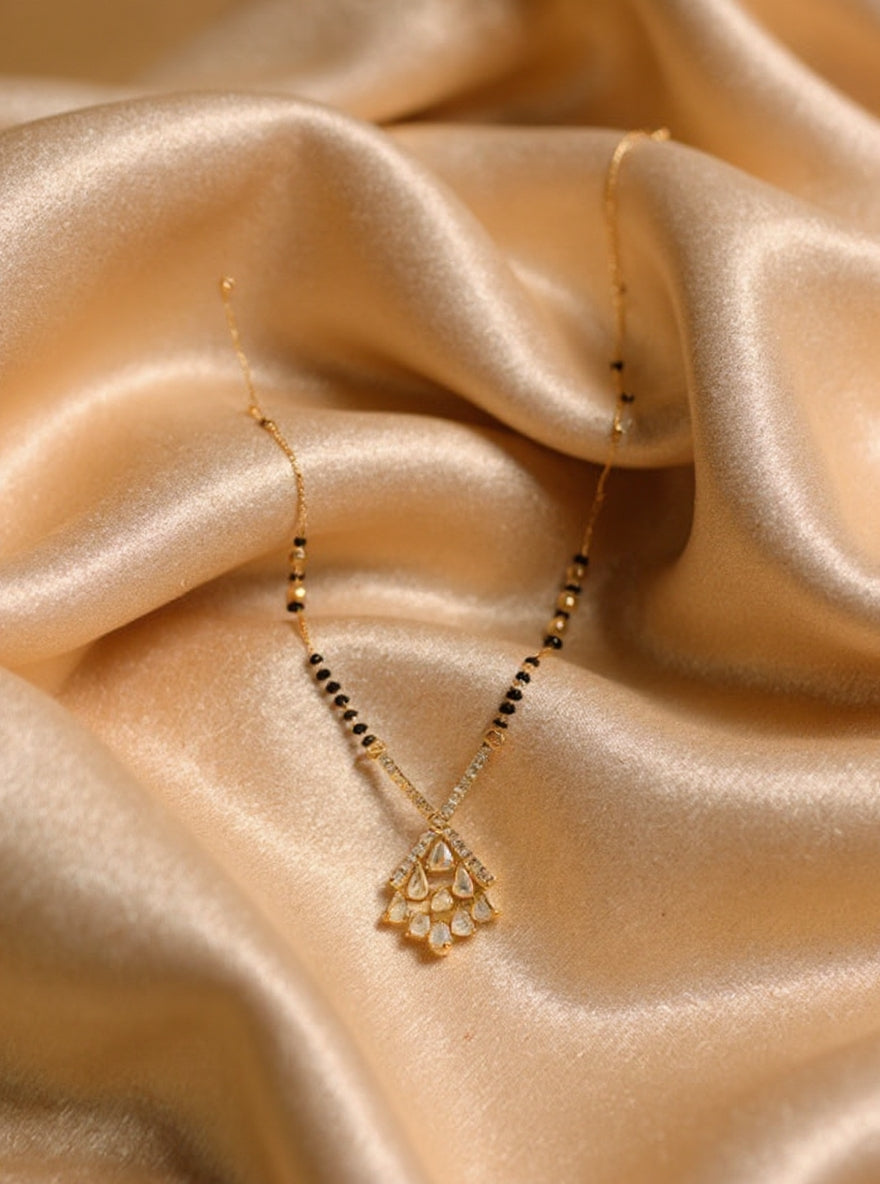 Sonia Mangalsutra