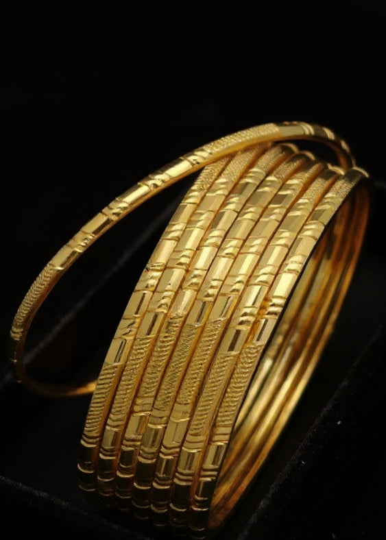 Komal Bangle (Set of 8)