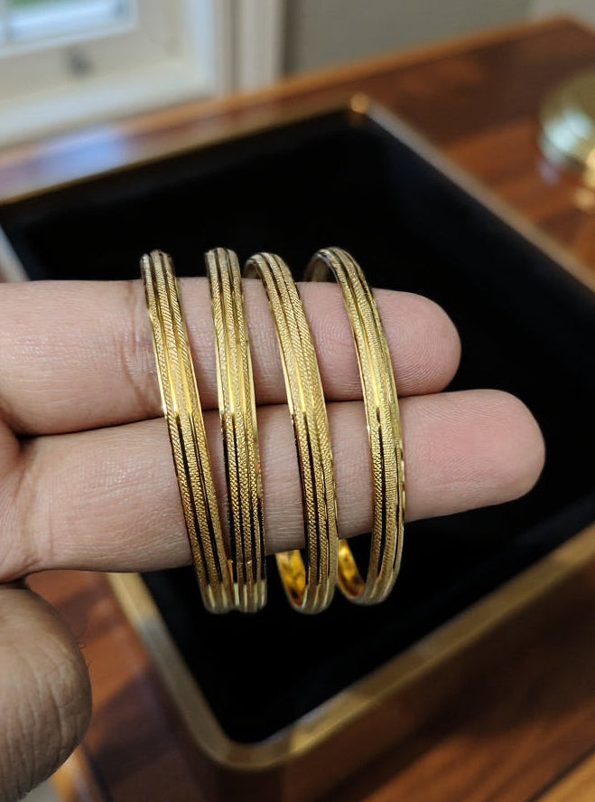 Anaya Bangles (Set of 4)