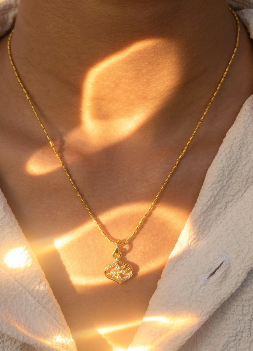 Avni Chain Pendant