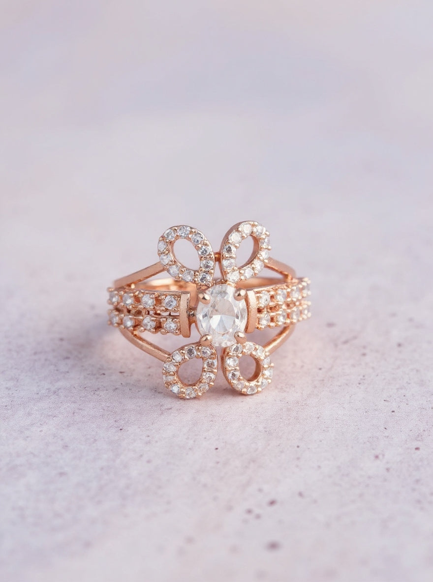 Raveena Ring (Golden)