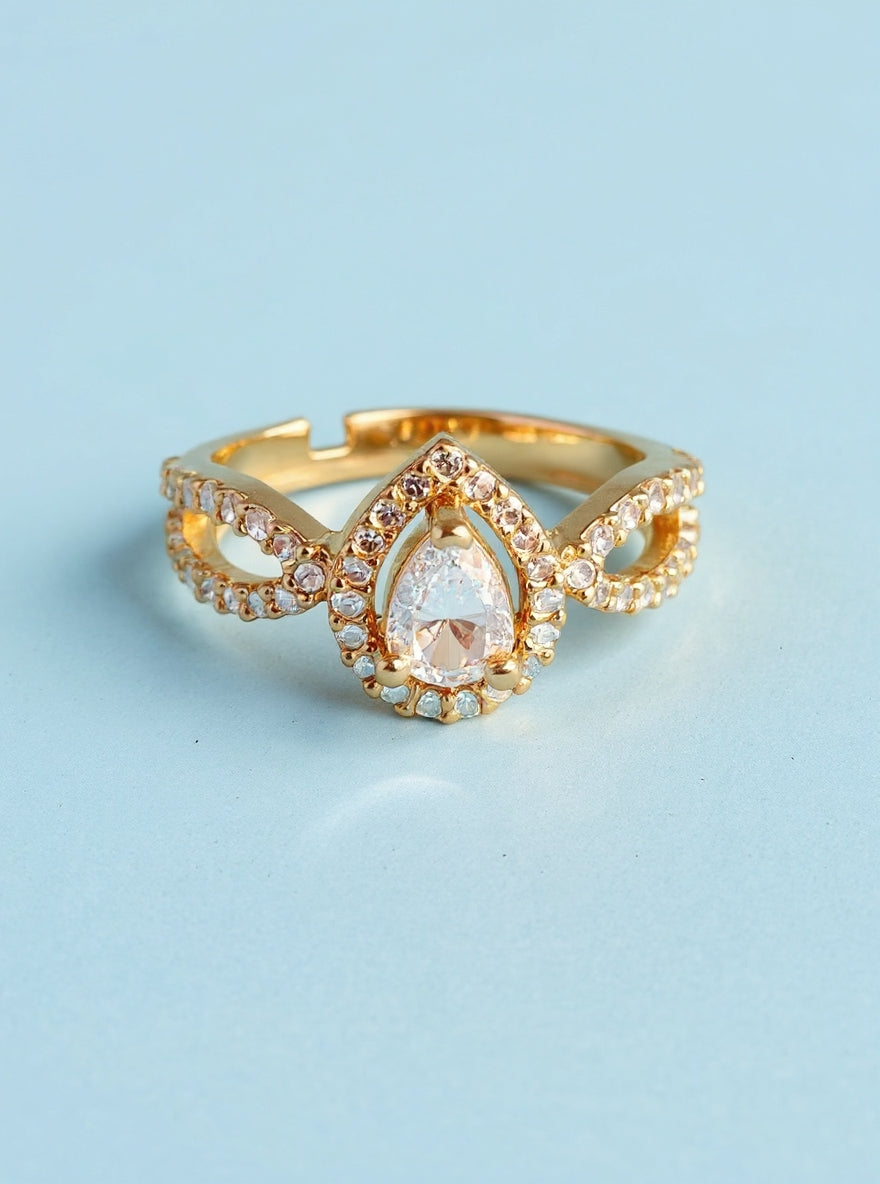 Sonam Ring (Golden)