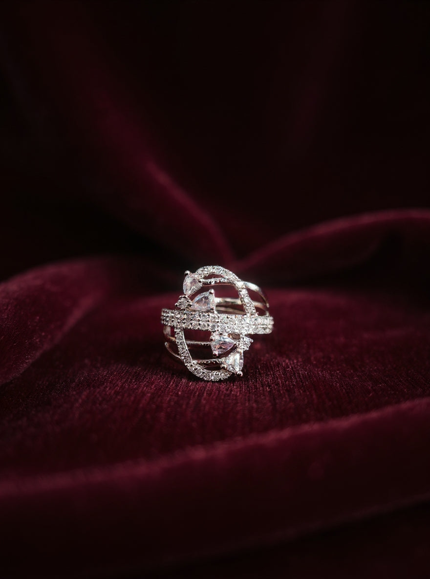 Ishika Ring (silver)