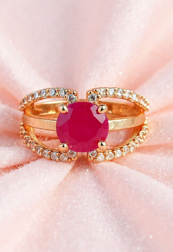 Navisha Ring(Golden Pink Stone)