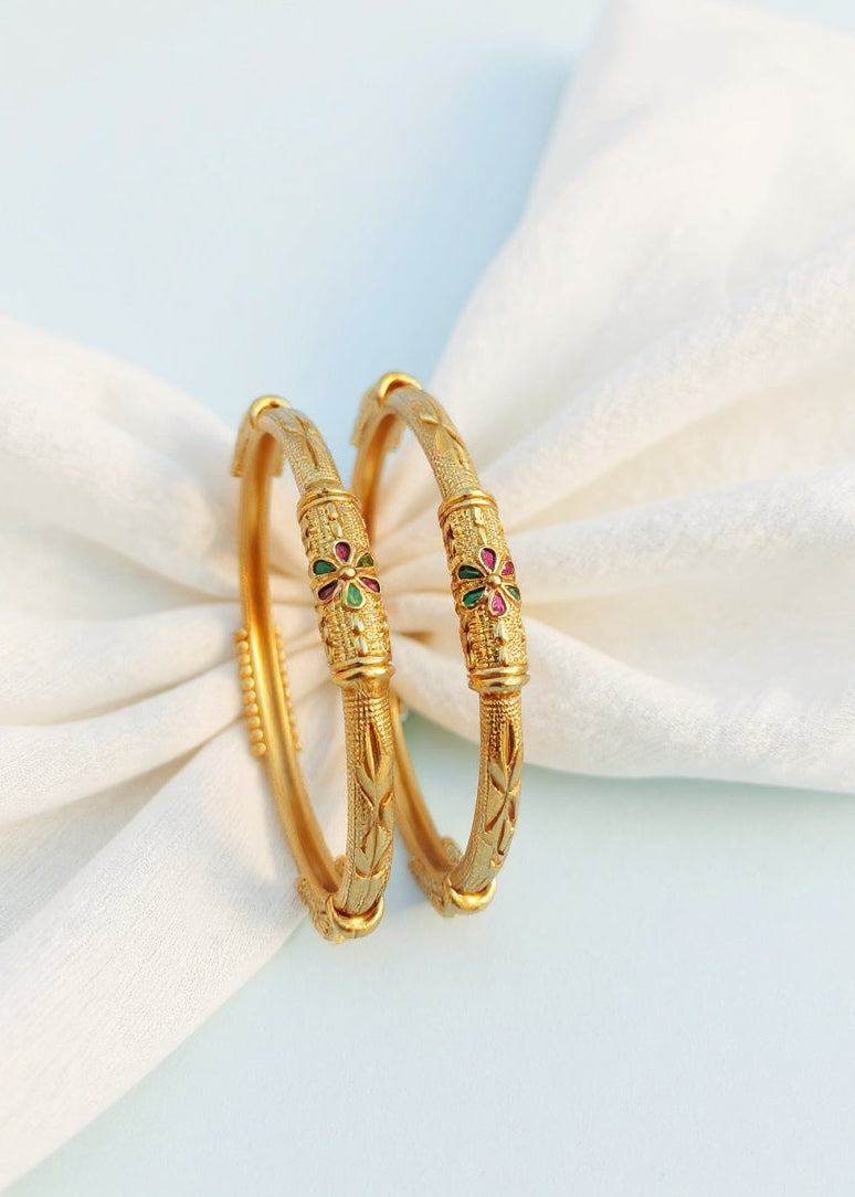 Vedika Bangle (Set of 2)