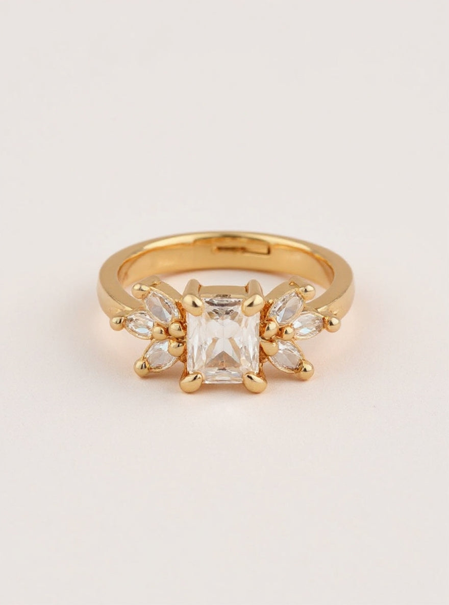 Kirtika Ring(Golden)