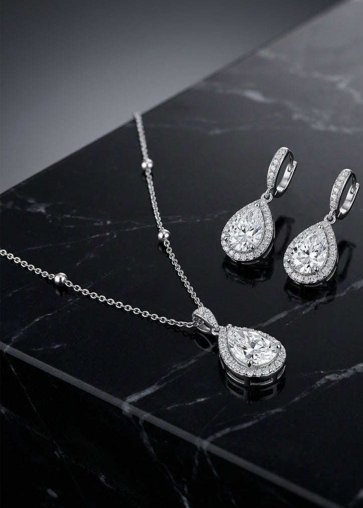Jassi Chain Pendant