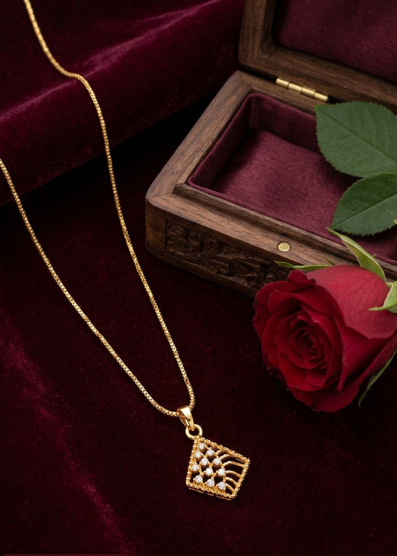 Kareena Chain Pendant