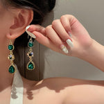 Vintage Emerald Green Teardrop Gold Emerald EARRING