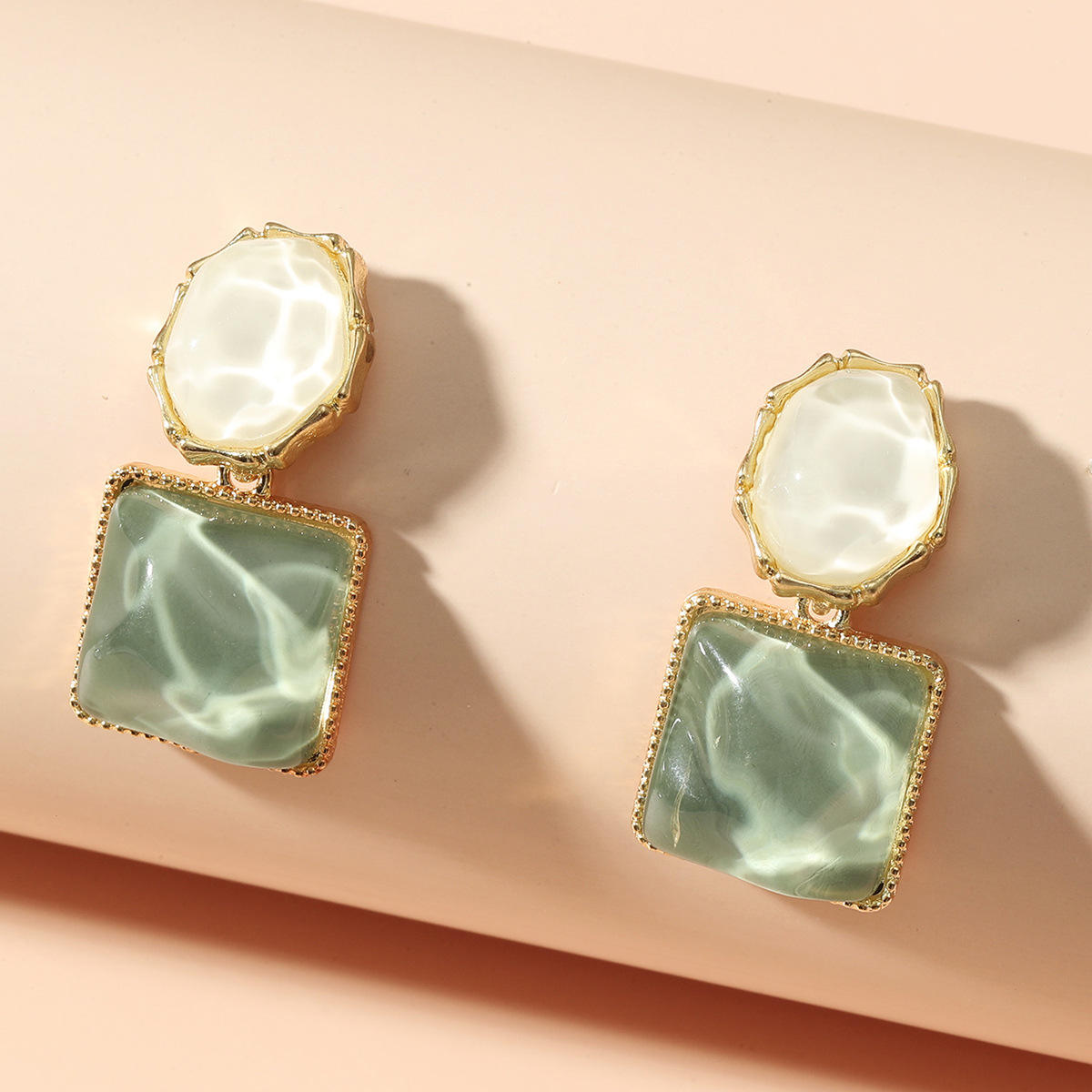 Korean Luxurious Pearl Green And White Drop Gold Earring