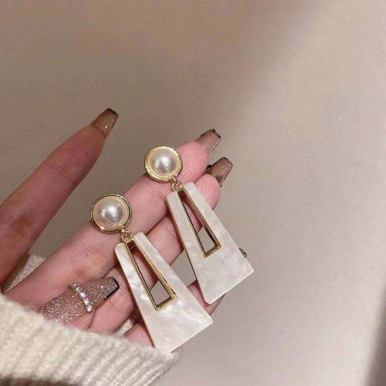 KOREAN WHITE & GOLDEN DROP EARRINGS