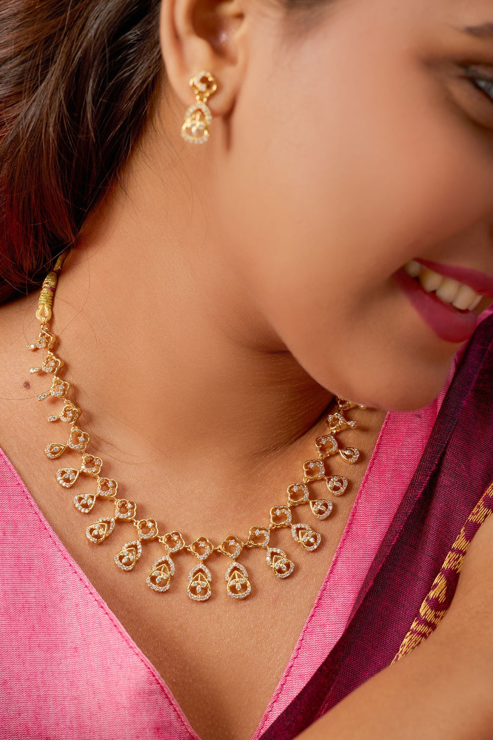 Palak Necklace