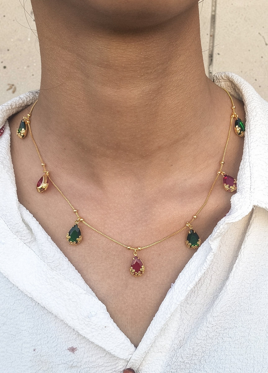 Nurain Chain Pendant