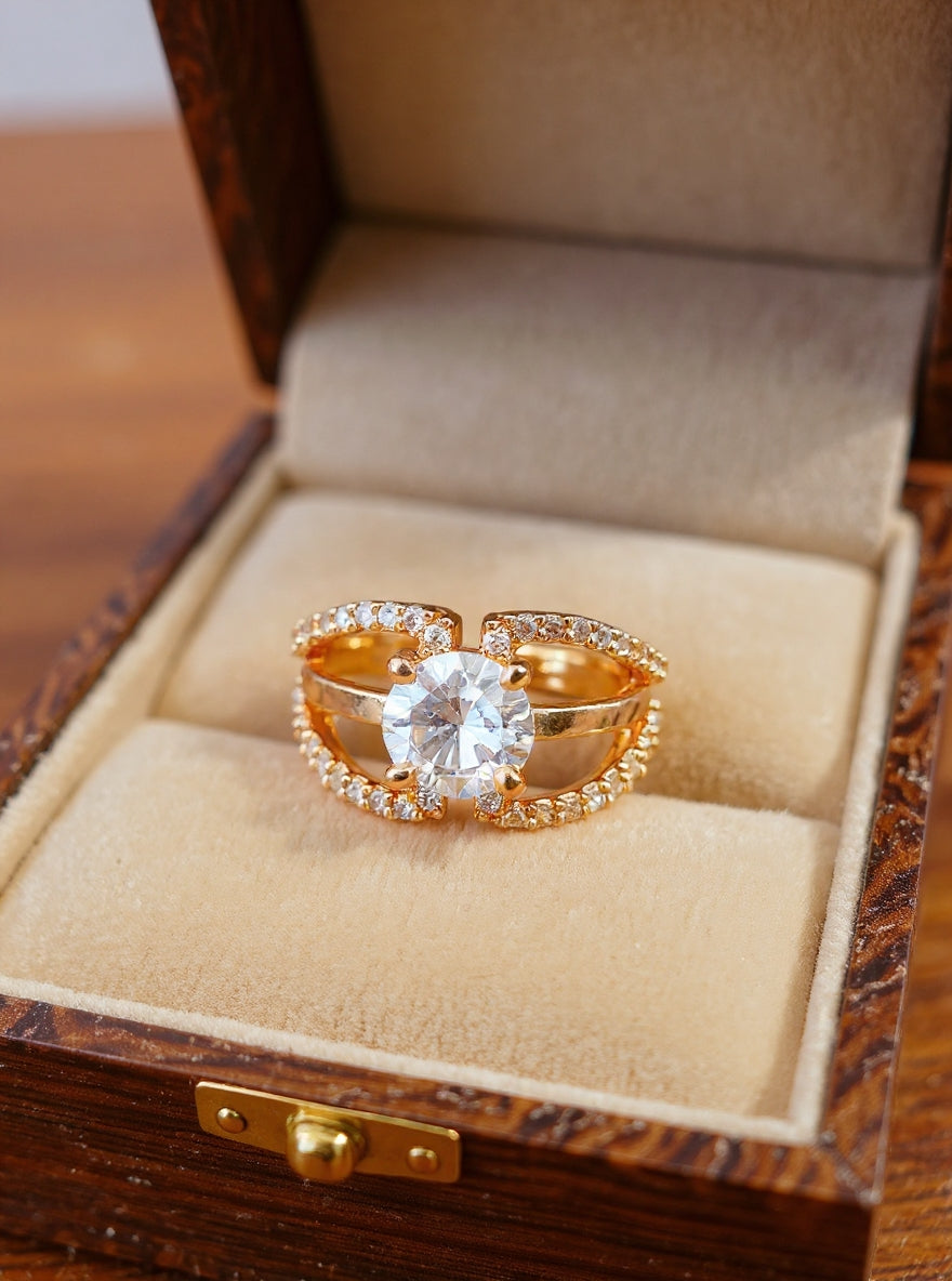 Jeshmin Ring (Golden)