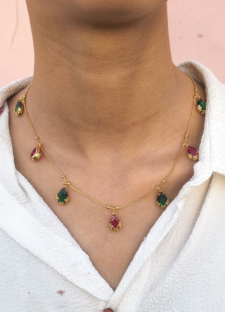 Nurain Chain Pendant