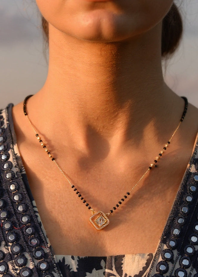 Nora Mangalsutra