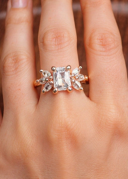 Kirtika Ring(Golden)