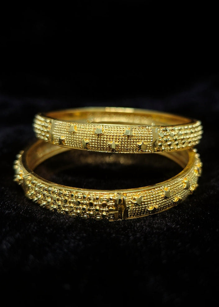 Kirti Bangle (Set of 2)