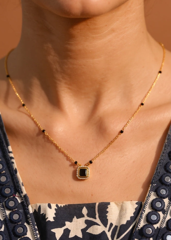 Rubi Mangalsutra