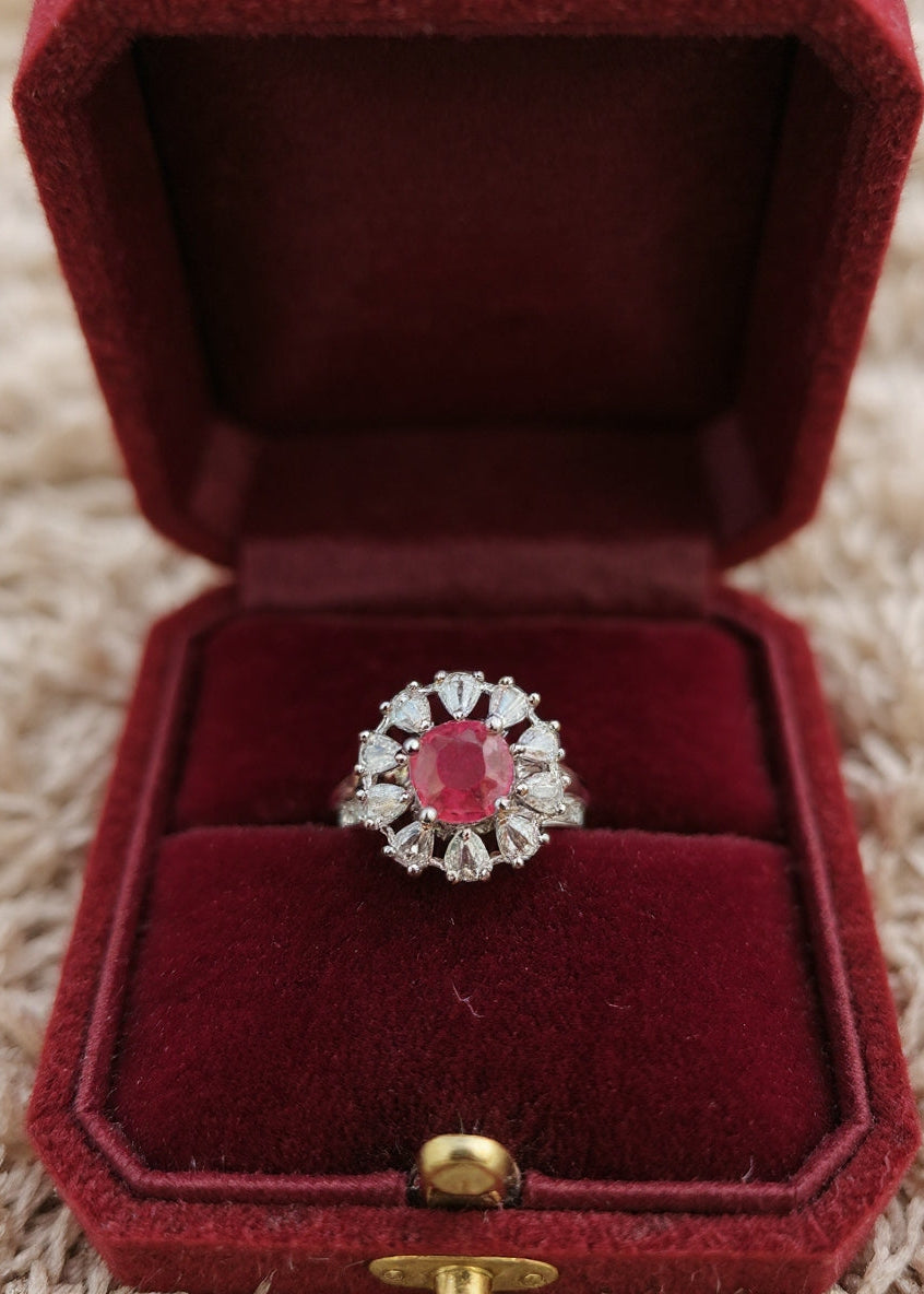 Urmi Ring (silver pink stone)