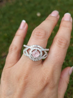 Aavina Ring (Silver light Pink Stone)