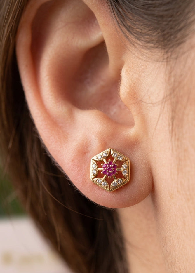 Hema Earring