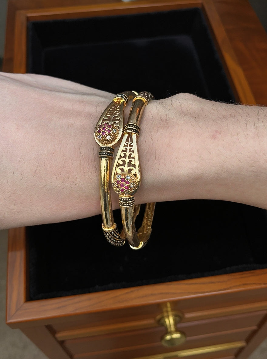 Aashvi Bangle(Set of2)