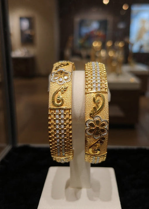 Areeba Bangle( Set of 2 )