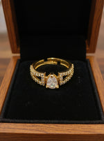 Zevika Ring (Golden)