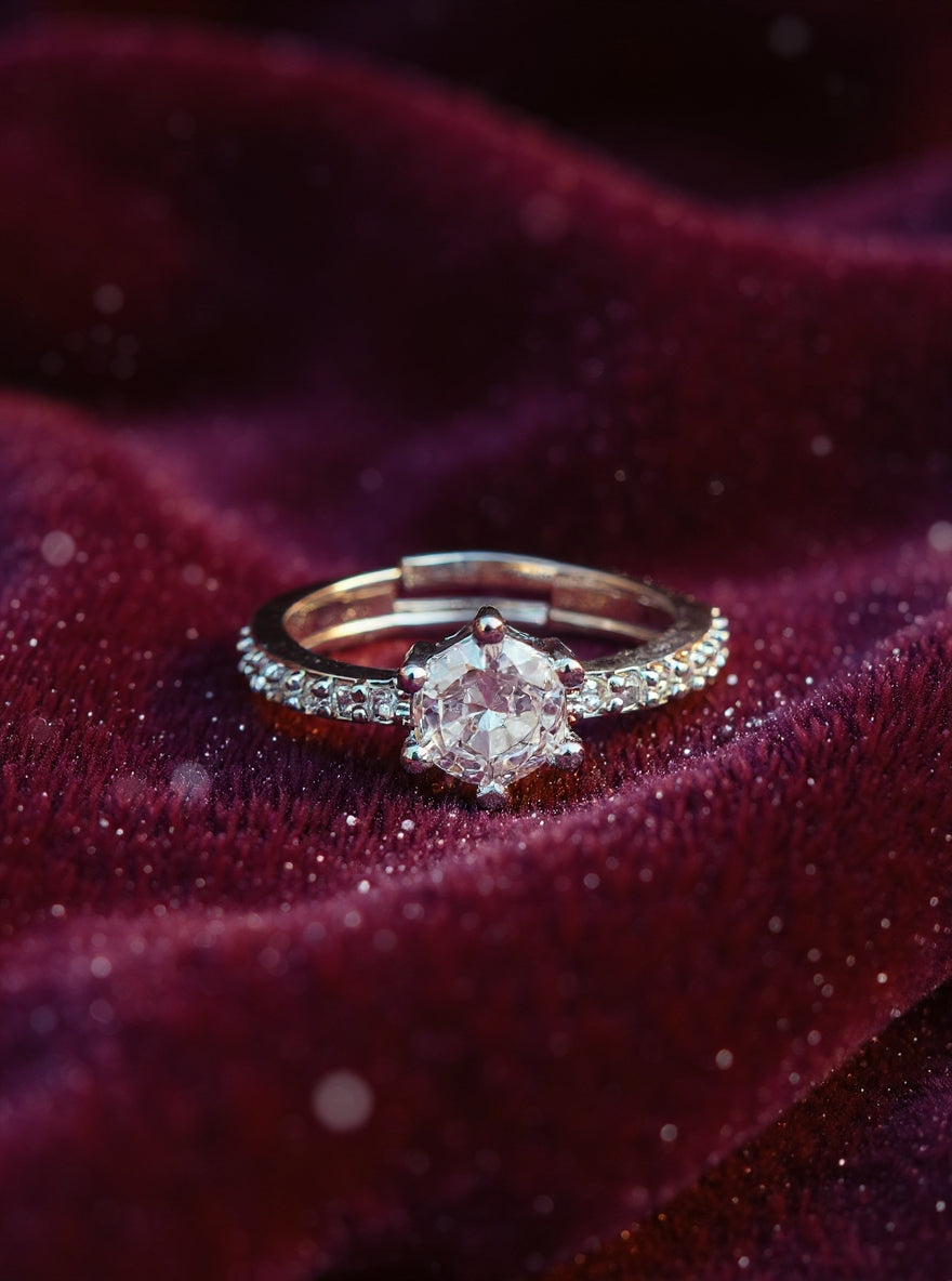 Eshmika Ring (Silver)