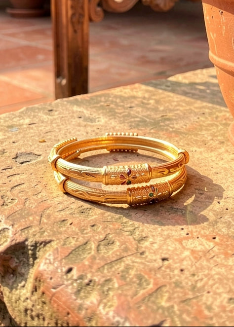 Vedika Bangle (Set of 2)