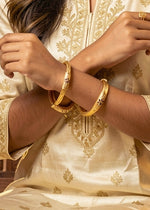 Vedika Bangle (Set of 2)