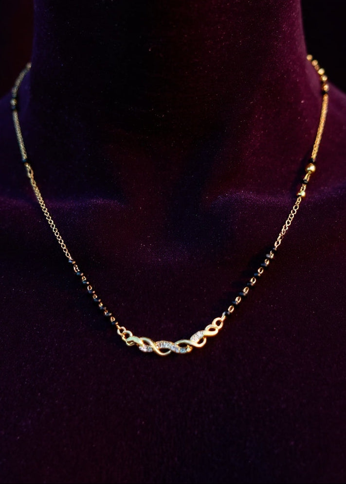 Lara Mangalsutra (rose gold)
