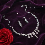 Niviya Necklace