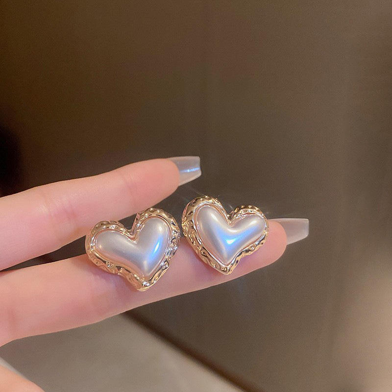 Korean Pearl Heart Gold Earrings