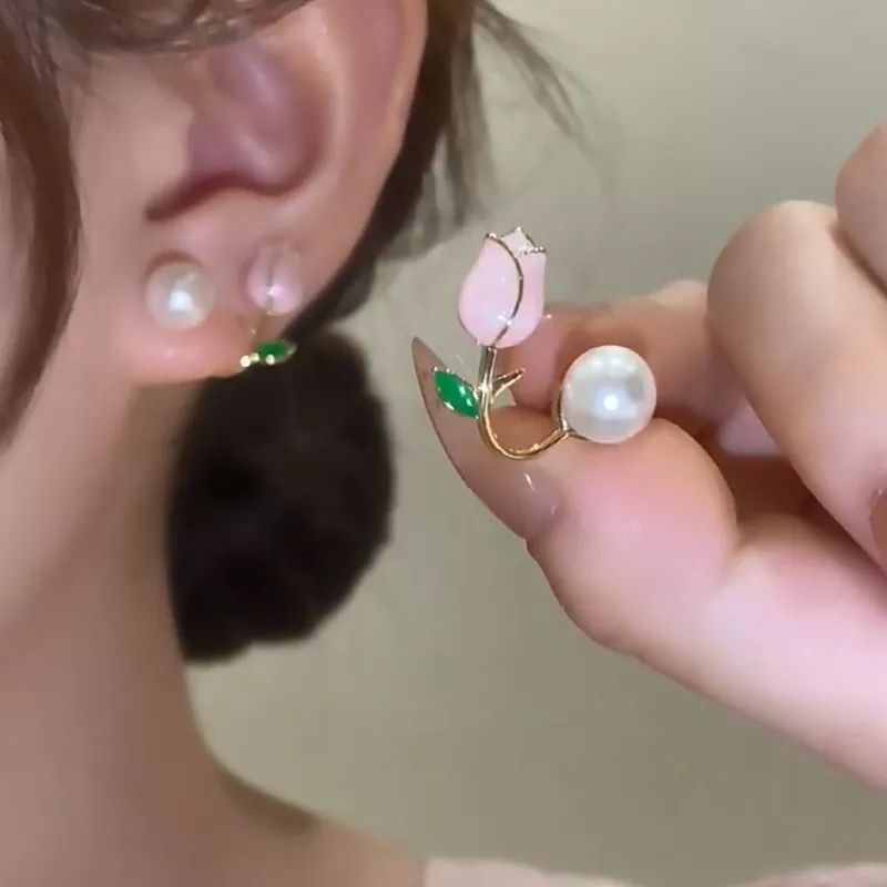 High Sense Light Luxury Stud Earrings