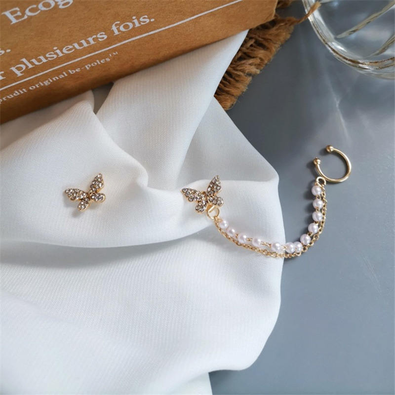 Pearl Rhinestone Butterfly Stud Earring