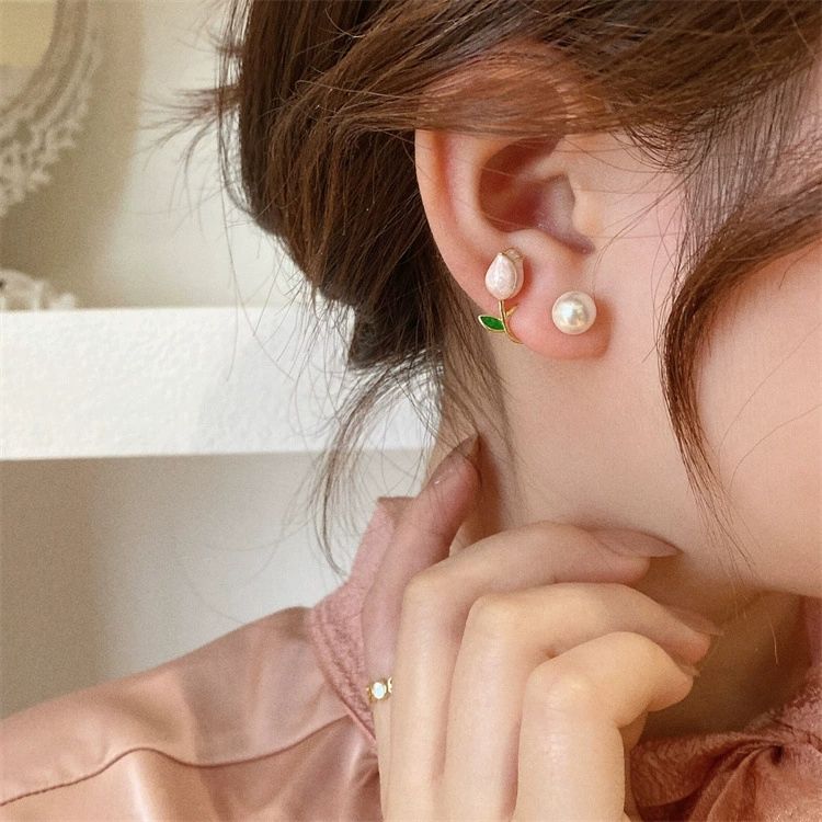 High Sense Light Luxury Stud Earrings